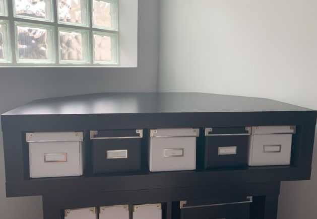 Vendo móvel canto TV IKEA preto conjunto Kallax Oportunidade DESOCUPAR