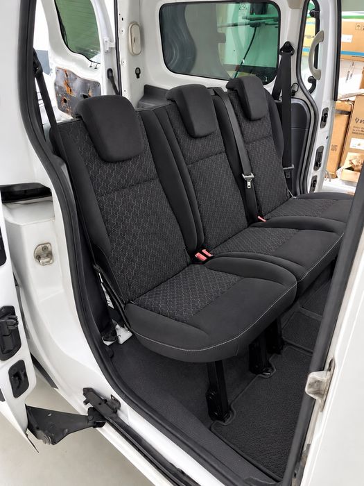 Rwnault Kangoo MAXI 1.5 DCI  5Lugares