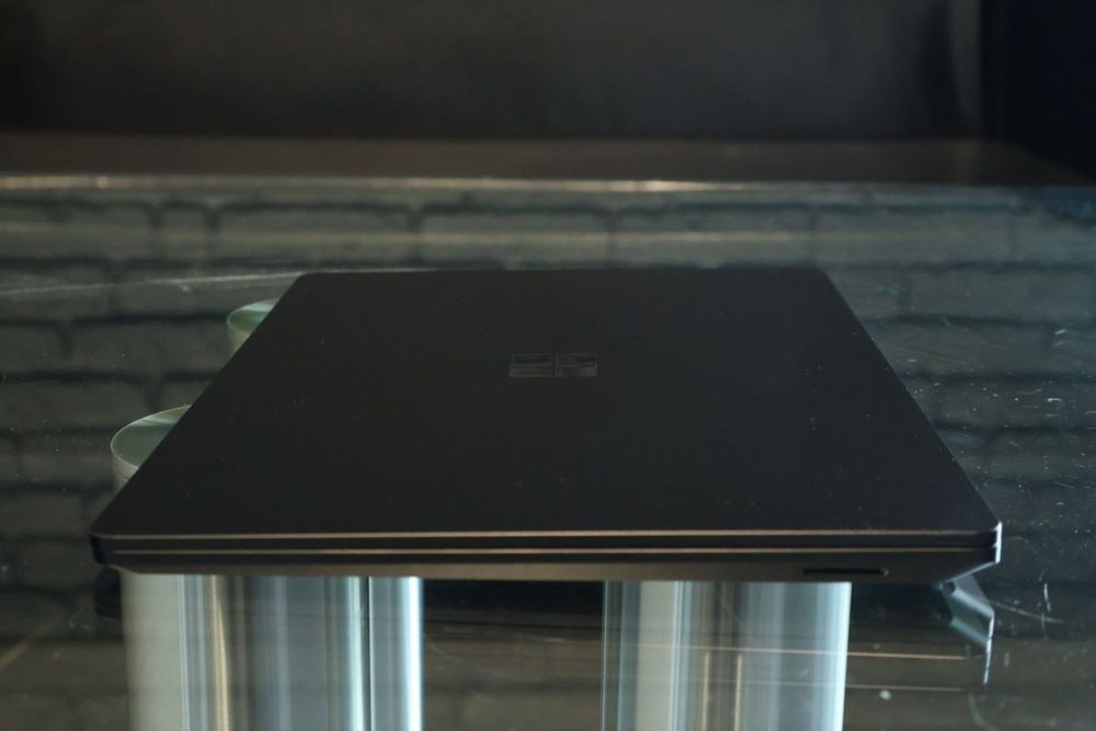 FV 23% | Microsoft Surface Laptop 4 | i5-1135G7 | 8 GB | 512 GB SSD