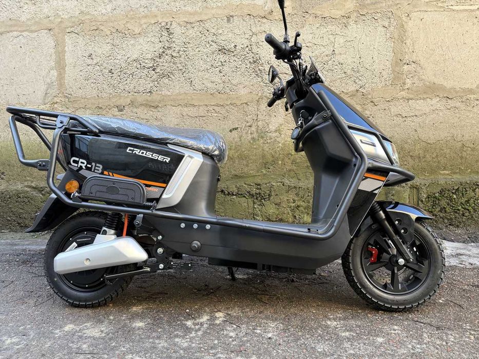 Crosser CR-13 Pro 2000W Lifepo4 Підвищєний вольтаж АКБ 76.8V Зелений