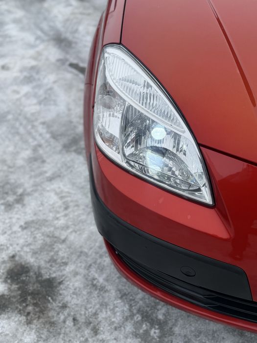 Kia rio 1.4 бензин АВТОМАТ