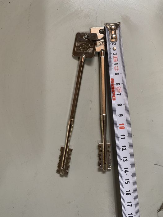 Не вскриваємий сейфовий замок SG (FAS) 3 ключа