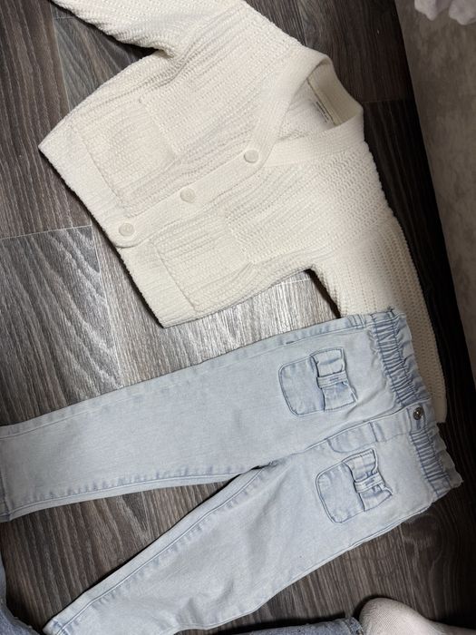 Костюмчик кардинан та джинсіки 86 розмір(кардиган reserved)