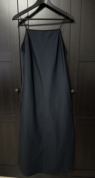 Продам новый сарафан Massimo Dutti