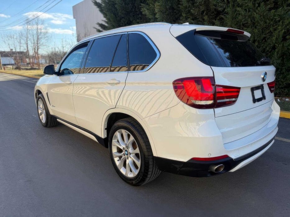 BMW X5 xDrive35d      2013