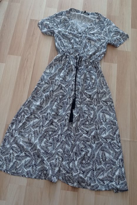 Sukienka MIDI Top Secret rozm Xs,
