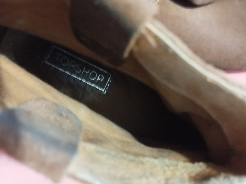 Brązowe skórzane zamszowe botki za kostkę Topshop 40