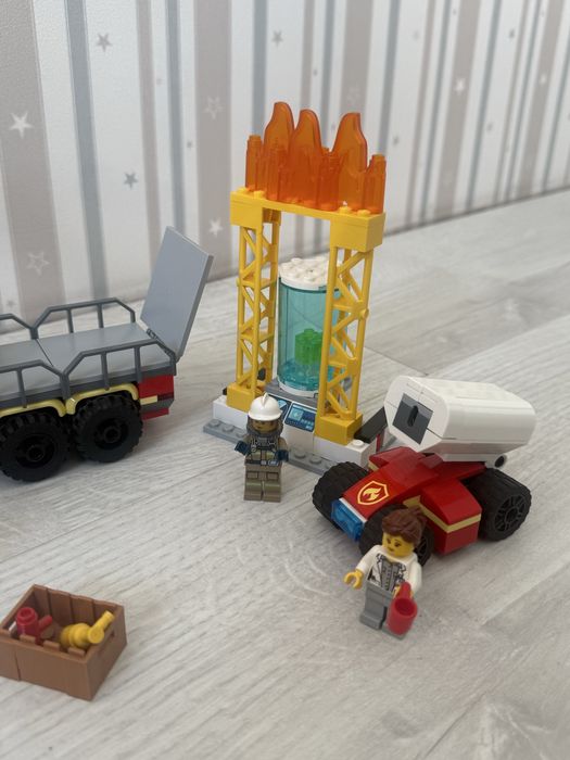 Lego city 60282 пожежна машина