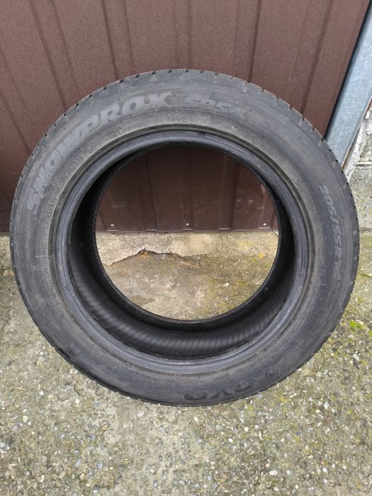 Opony zimowe 205/55 R16