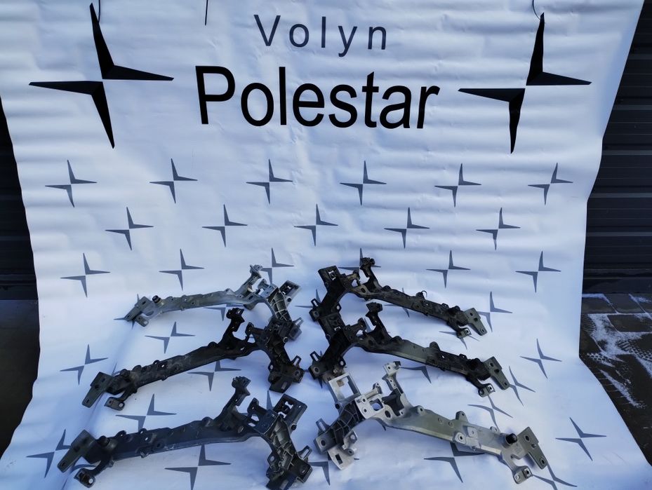 Окуляри фар Polestar 2