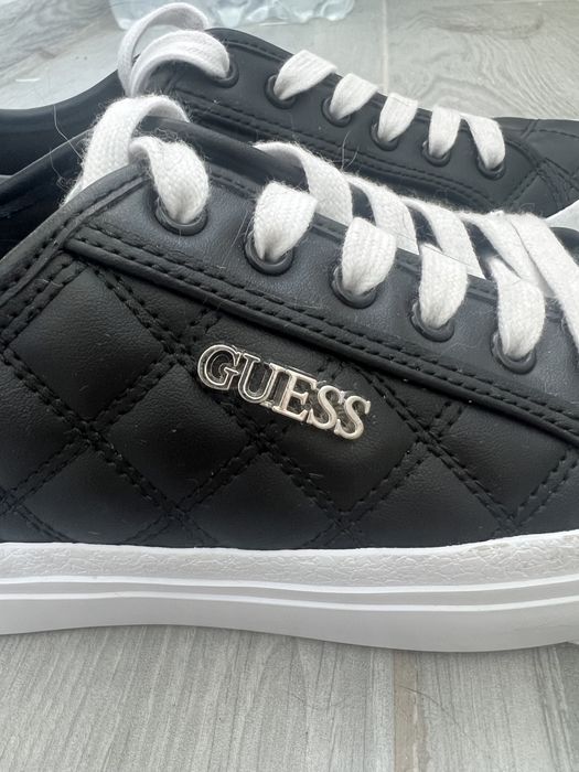 Кеди/кросівки Guess 36,5