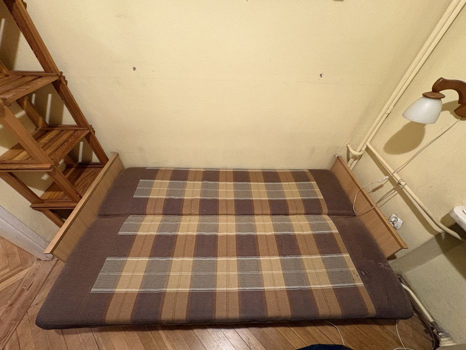 Rozkladana kanapa/łóżko