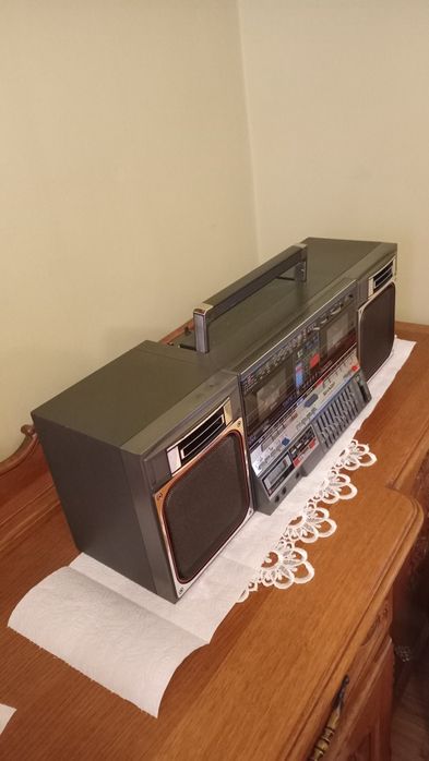 Продам Sharp gf 800