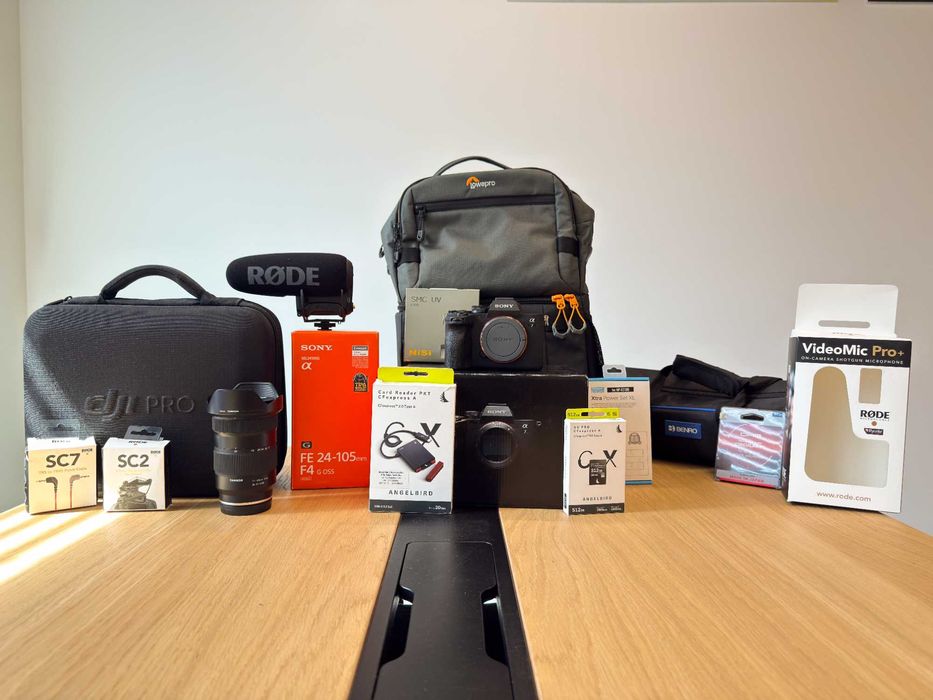 Sony A7 IV Body + Cały zestaw Foto/Video  STAN IDEALNY (Aktualna Gwarancja na cały sprzęt)