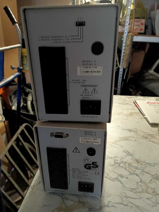 UPS typu BACK APC do regeneracji