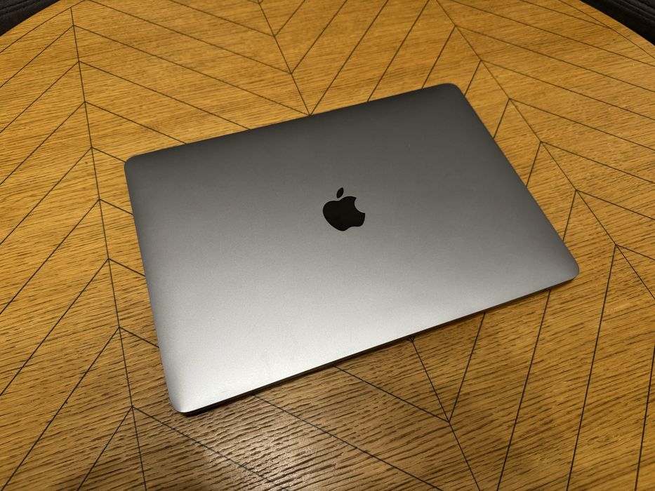 ラルフ】MacBookPro 13inch 2019 ラルフ】MacBookPro 13inch