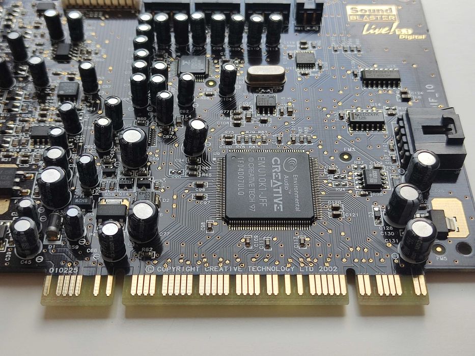 Ретро звуковая карта Creative Sound Blaster Live 5.1 (Model: SB0220)