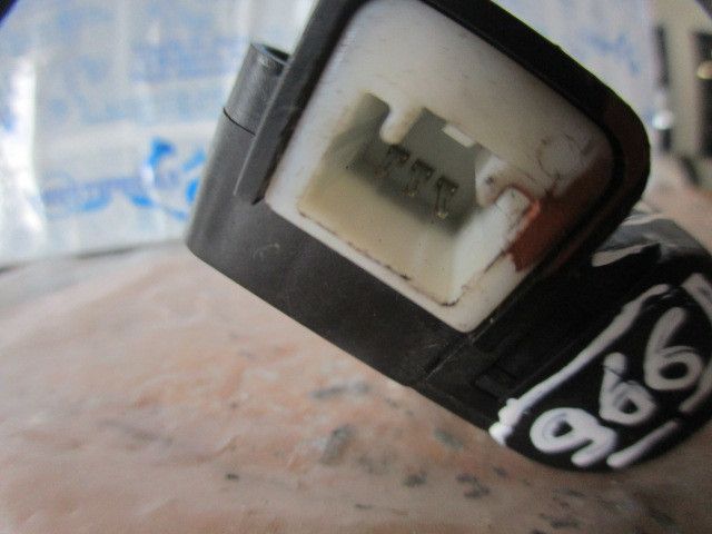 Motor da comporta da sofagem TOYOTA Corolla Verso (ZER_, ZZE12_, R1_)