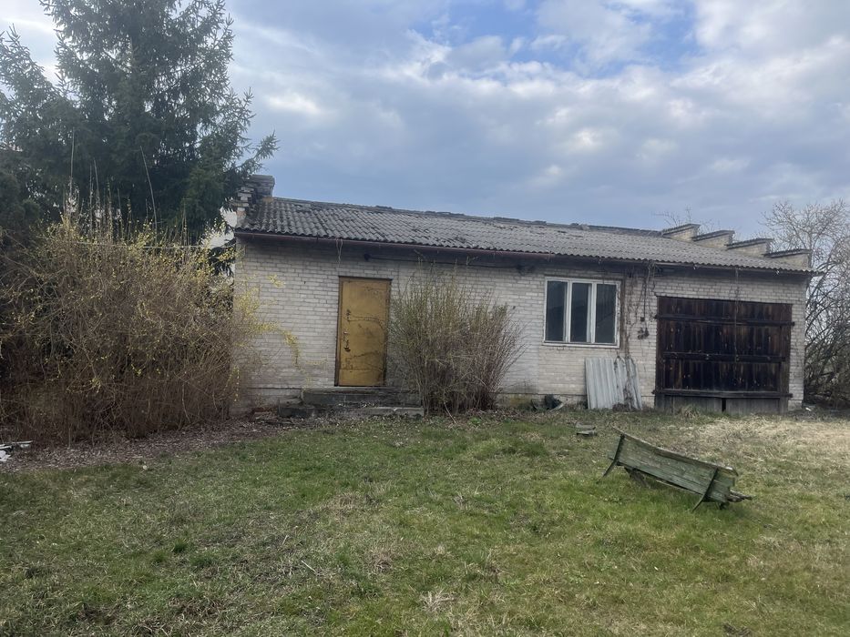 Sprzedam dzialke z zabudowaniami