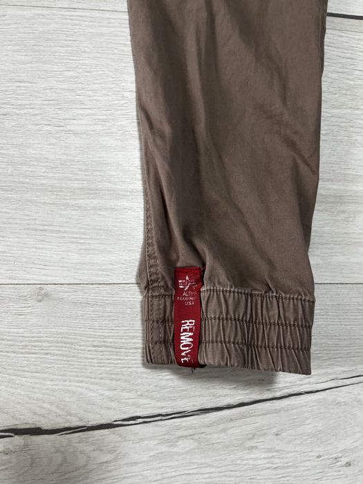 Карго Шиани Alpha Industries AIRMAN - Cargo trousers - taupe