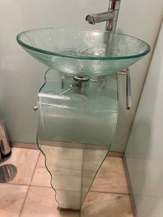 Lavatório  verde de vidro remperada