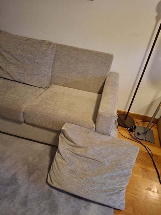 SOFÁ 1.50x0.80 com cama 1.80x1.00
