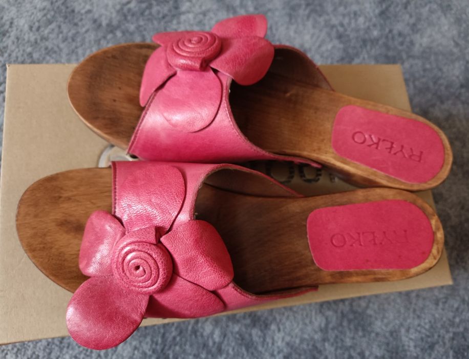 Klapki chodaki skórzane