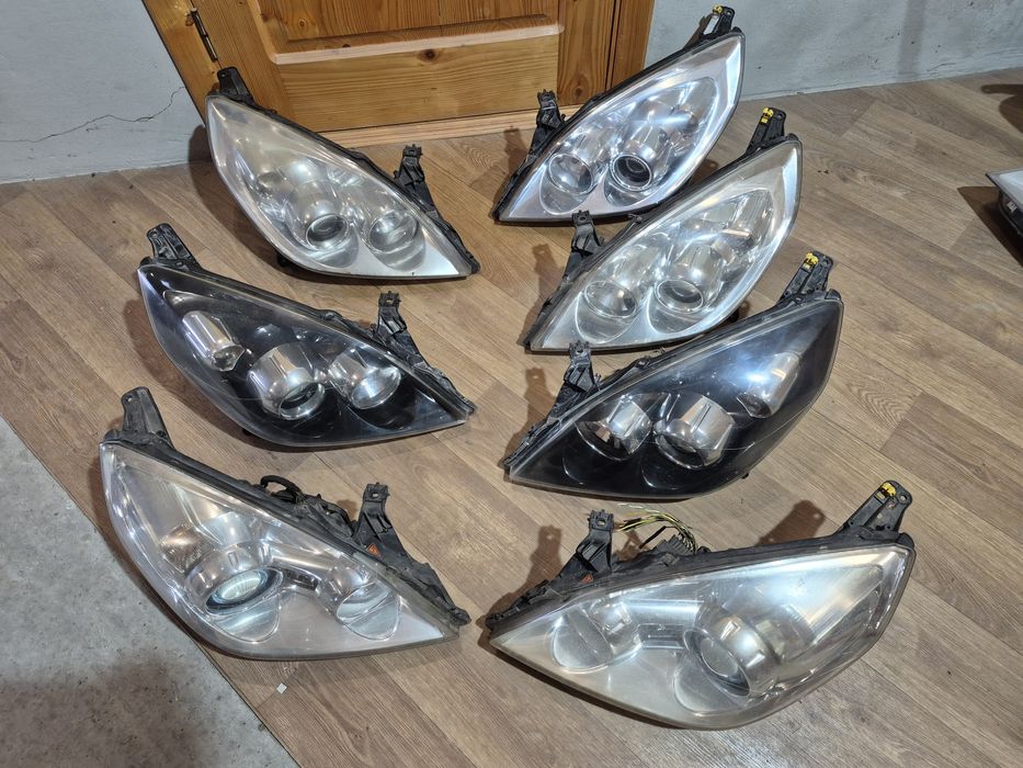 Фари Опель Вектра Ц Сігнум рестайл.