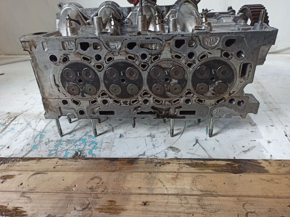 ГБЦ головка блока циліндрів 1.6hdi 9655911480 Citroen Peugeot Volvo