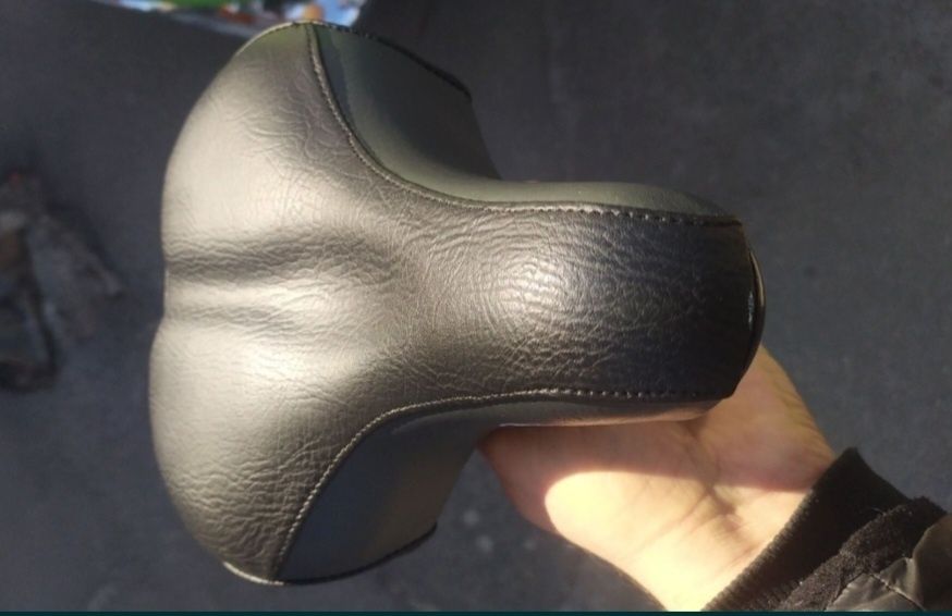 Велоседло. Седло на велосипед. Седло