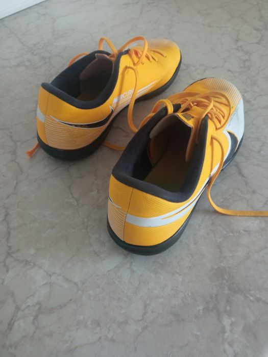 Nike Mercurial r. 36 23cm buty do halówki futsal