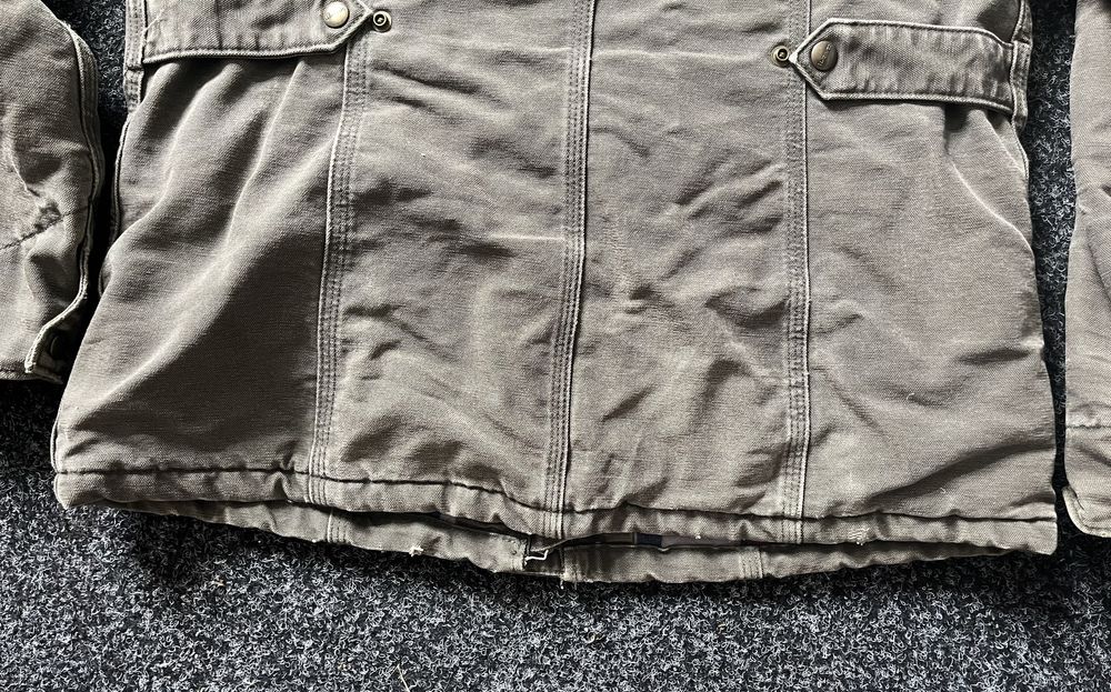 Жіноча вінтажна куртка Carhartt зелена canvas M