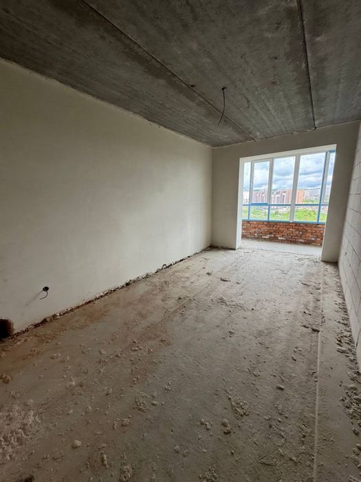 Продаж 3к в зданій та обжитій новобудові