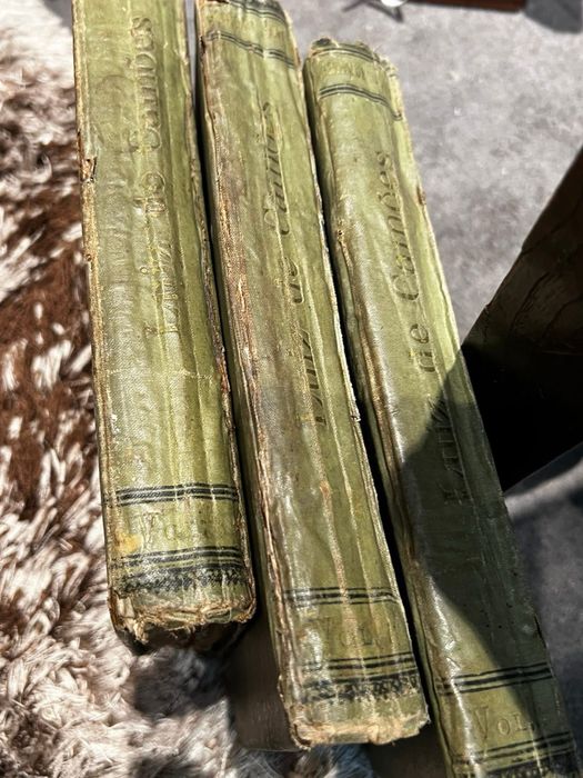 Trilogia de obra de Luiz de Camoes