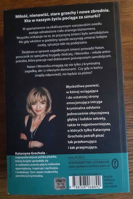 Katarzyna Grochola Zranić marionetkę