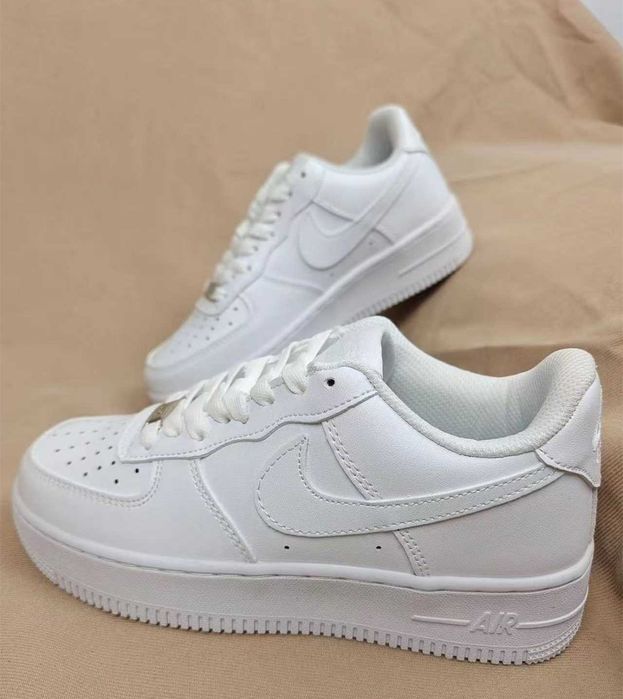 Buty meskie Mokasyny Nike_Air_Force_1_Low '07_Biały R.44