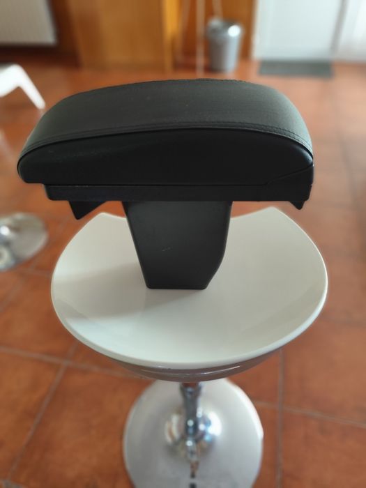 Apoio braços Peugeot 2008/208