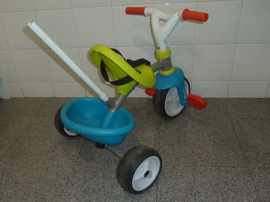 Triciclo Smoby até aos 3 anos