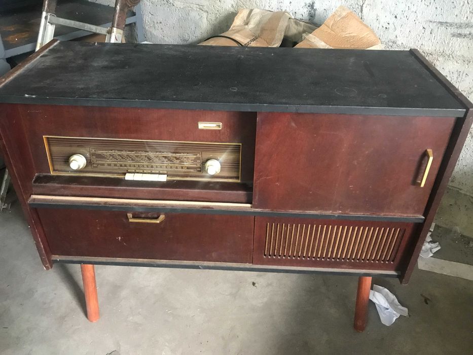 radiola z gramofonem