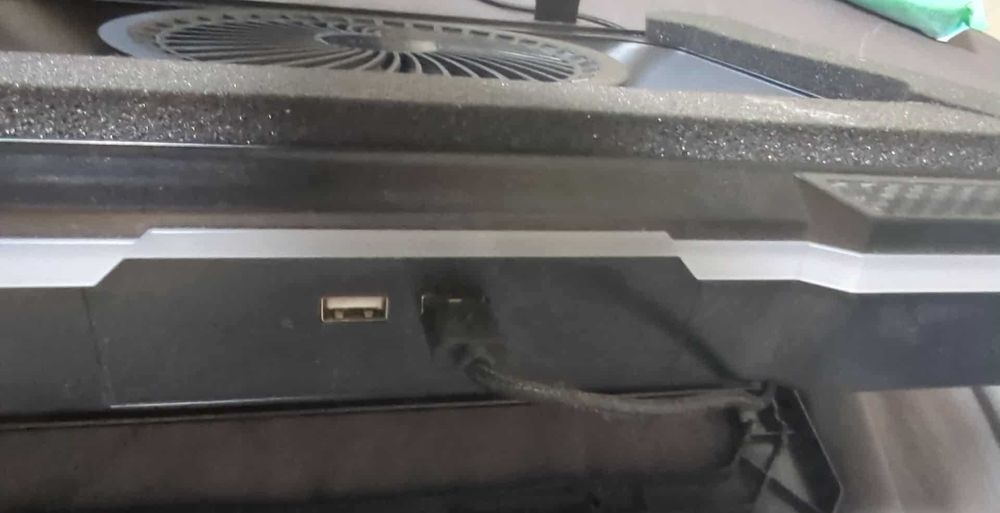 Cooler para Portatil Como Novo da Moojay