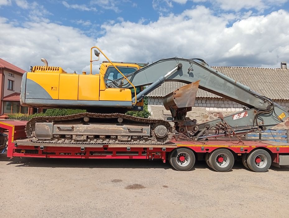 Koparka Volvo EC240 3 łyżki JCB 9 ton