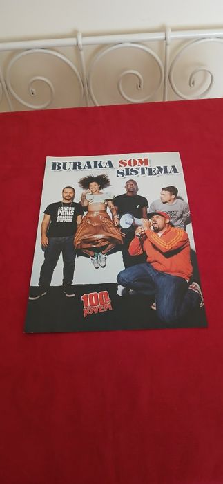 Poster Buraka Som Sistema, novo