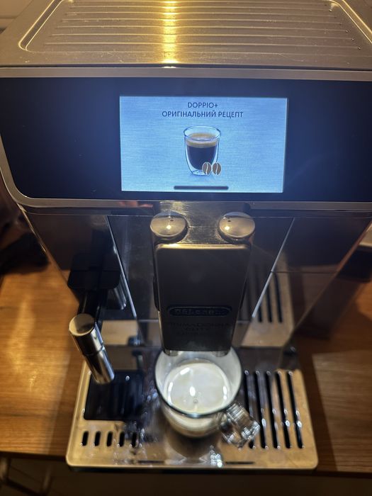Кавоварка Delonghi PrimaDonna Elite Ecam