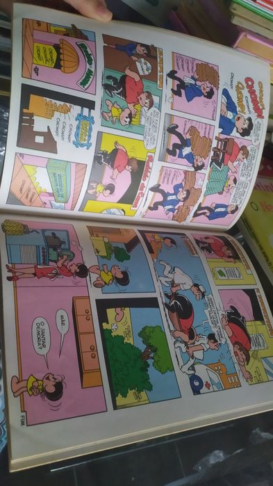 Livro as melhores histórias da Magali