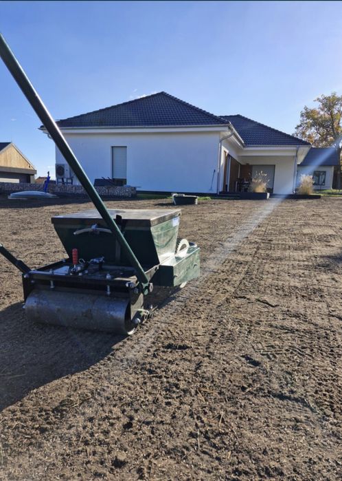 Kompleksowe Usługi Ogrodnicze Zakładanie trawników Niwelacja