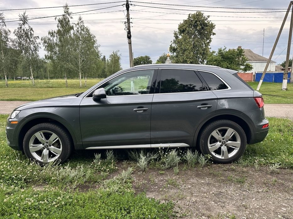Audi Q5 2018 авто в ідеальному стані