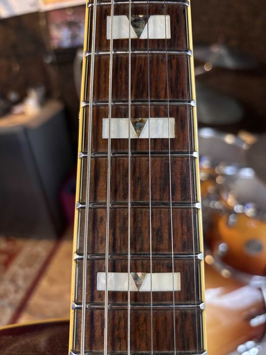 Peavey Rockingham B6 Hollow Body – Bigsby – Cherry