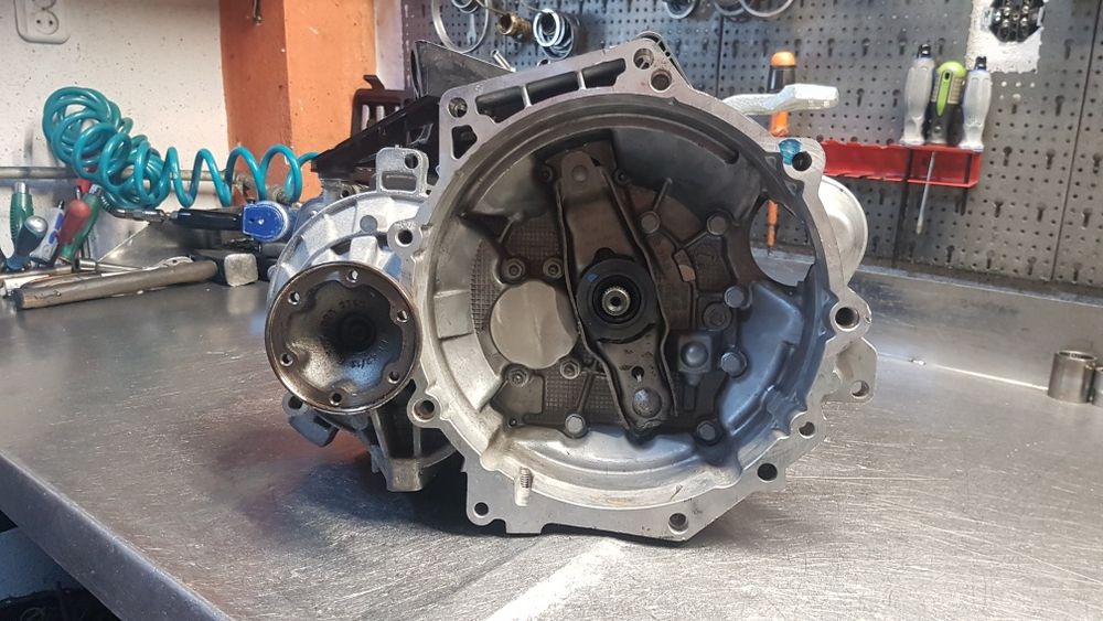 Skrzynia biegów Golf VII 1.6 TDI  Leon Octavia Audi A3 Seat TKV