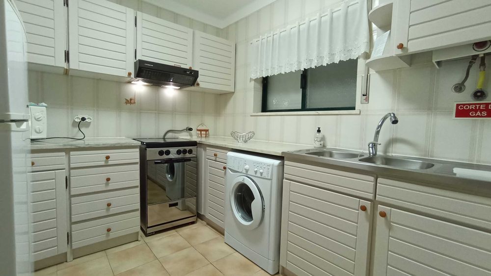 Apartamento T1 (agosto) a 250 m da passadeira da Praia da Manta Rota | Wi-Fi e AC | Vista Mar