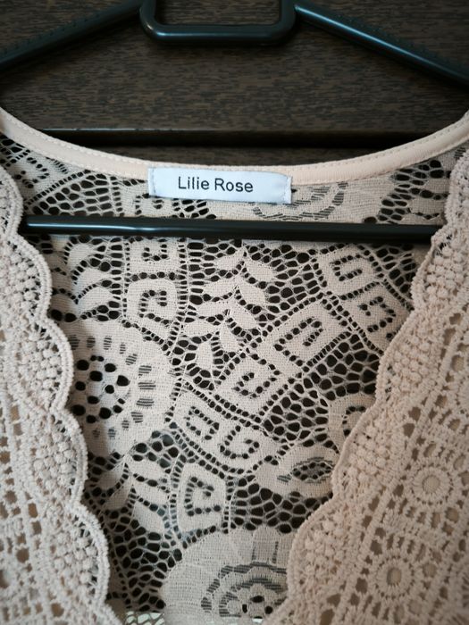 Sukienka Lilie Rose r S